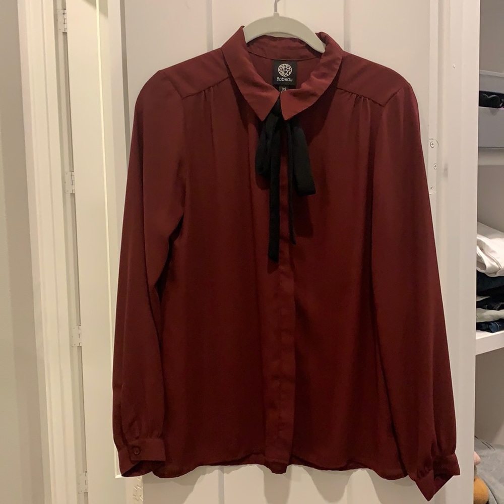 Bobeau bow blouse